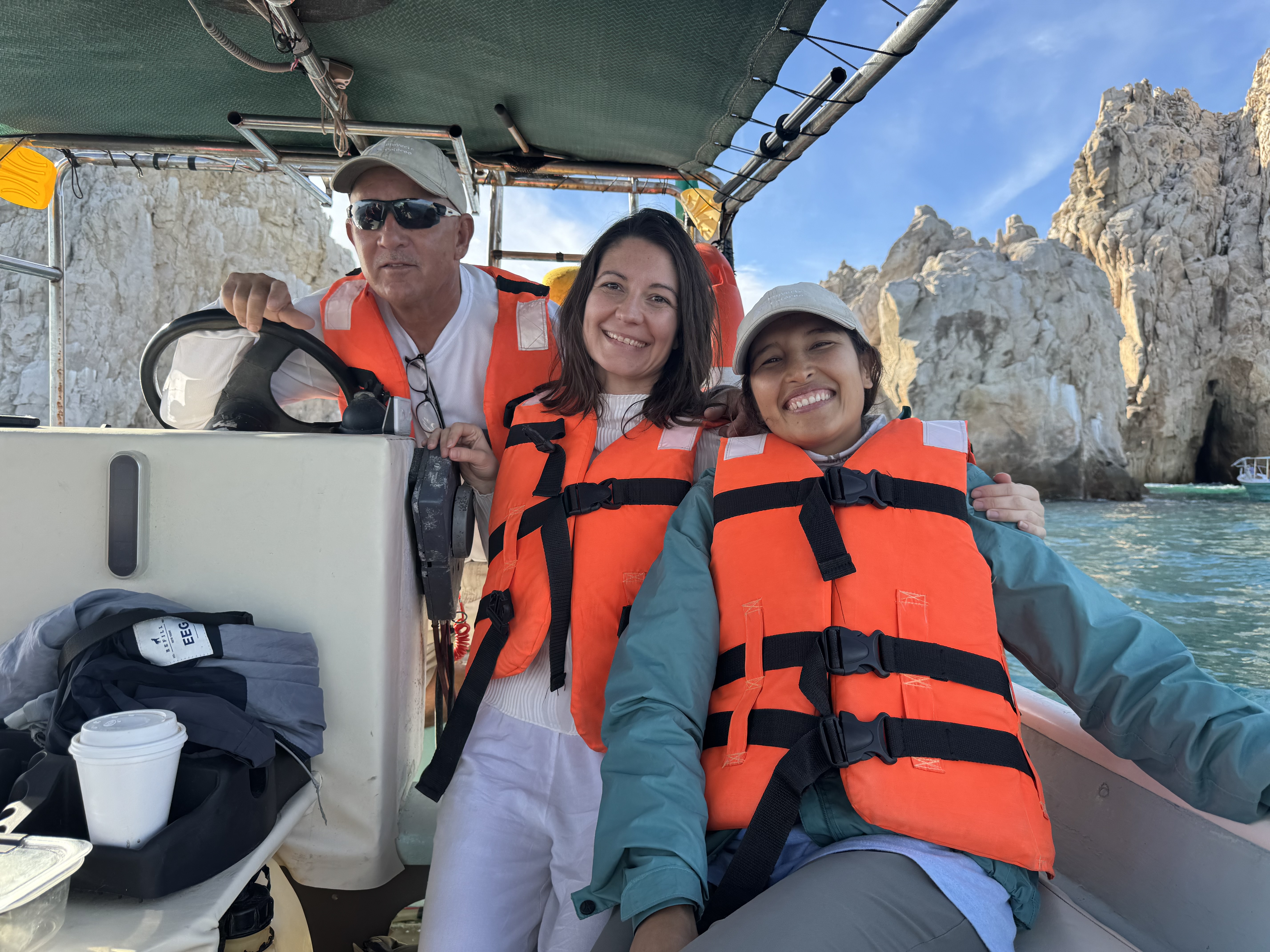 Claudia mit Kapitän und Guide – Golf von Kalifornien